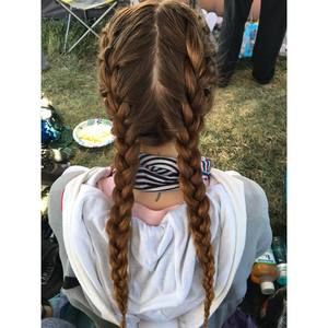 Meet your Posher, Tiani